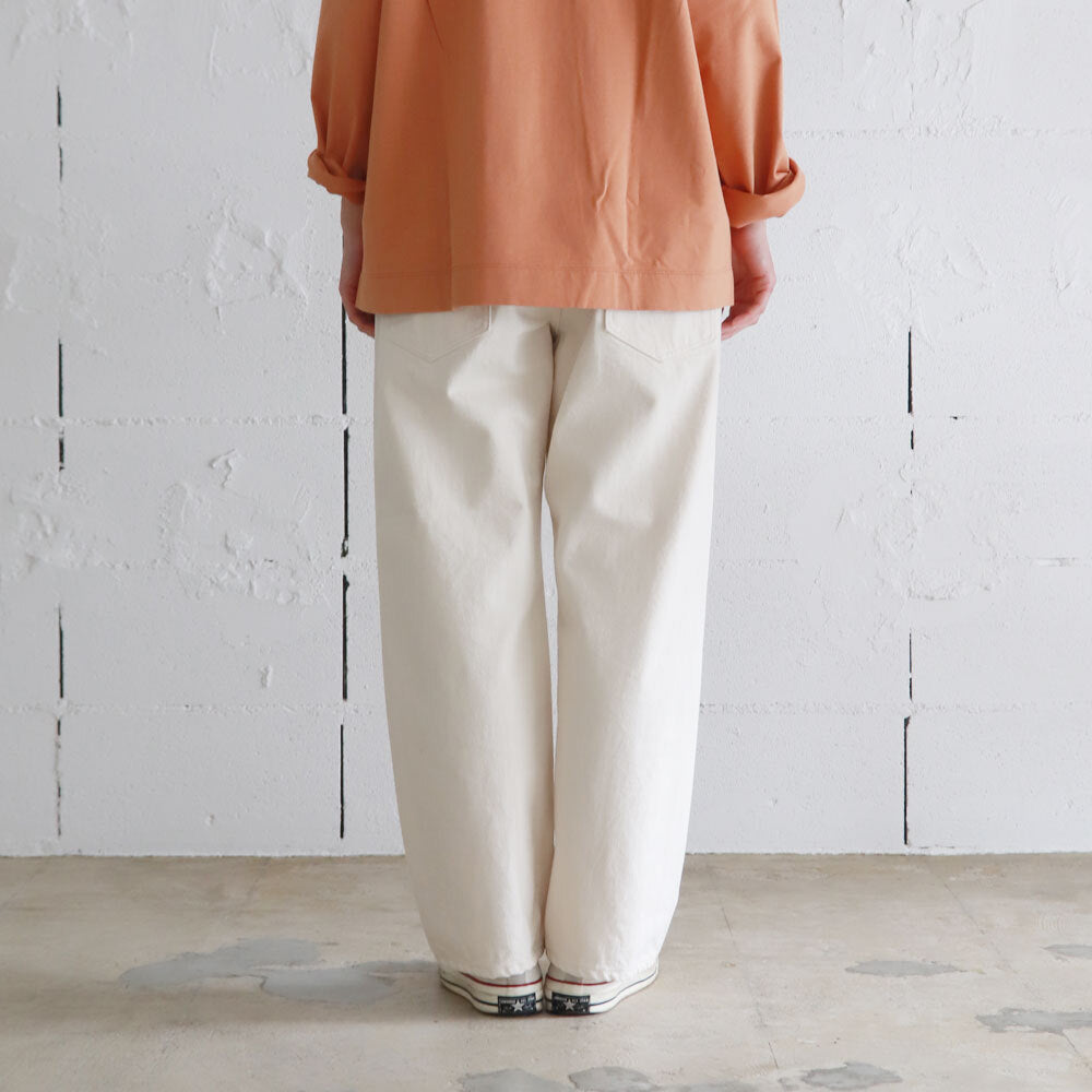 HATSKI Wide Tapered Katsuragi Denim -Ecru HTK-22003-K