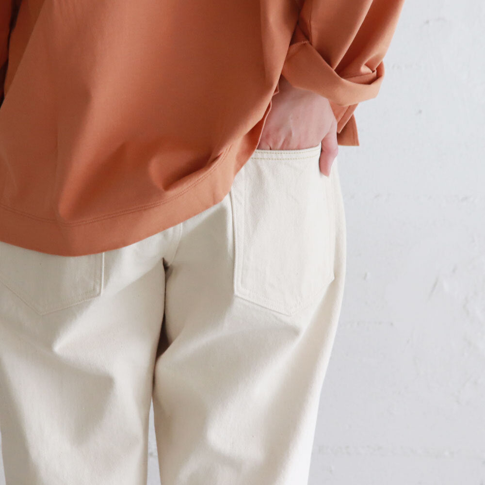 HATSKI Wide Tapered Katsuragi Denim -Ecru HTK-22003-K
