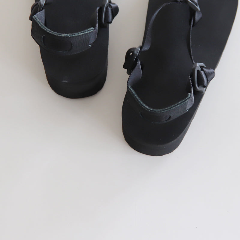 ERA. TAPE BAREFOOT SANDAL