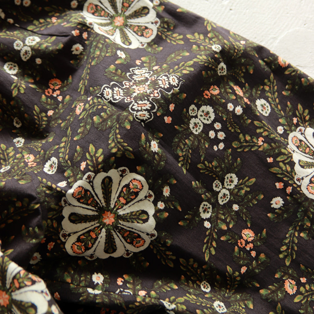 R&D.M.Co- KALEIDOSCOPE FLOWER COCOON PANTS