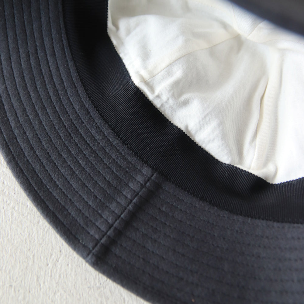 MATURE HA._MIL metro hat / melton