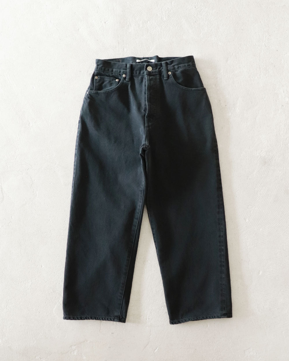 HATSKI Back Buckle Black Denim -Black-