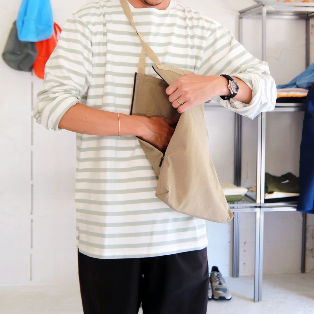 ERA. SMALL FLAT BAG
