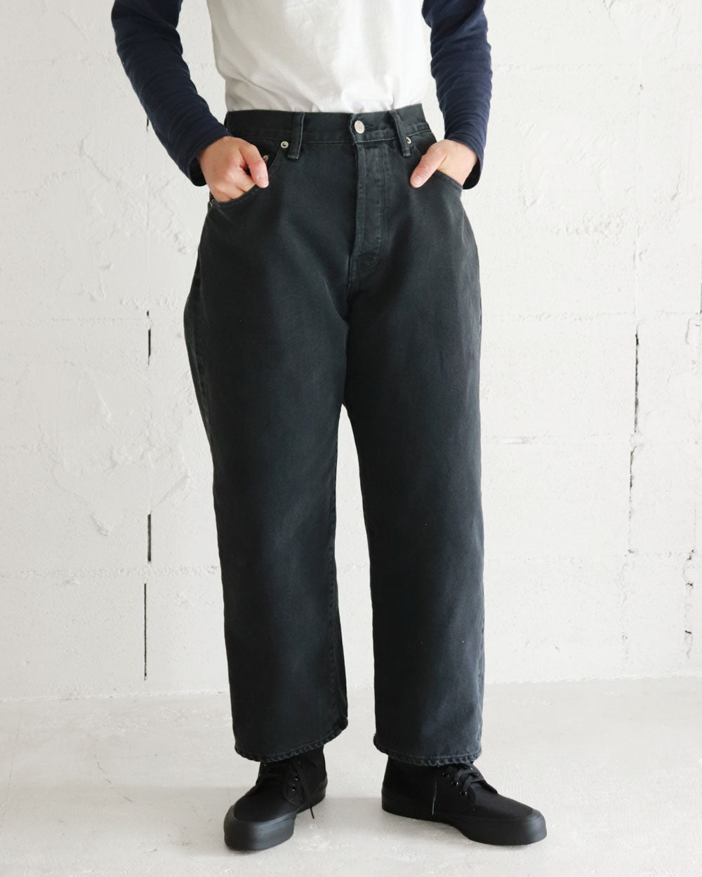 HATSKI Back Buckle Black Denim -Black-