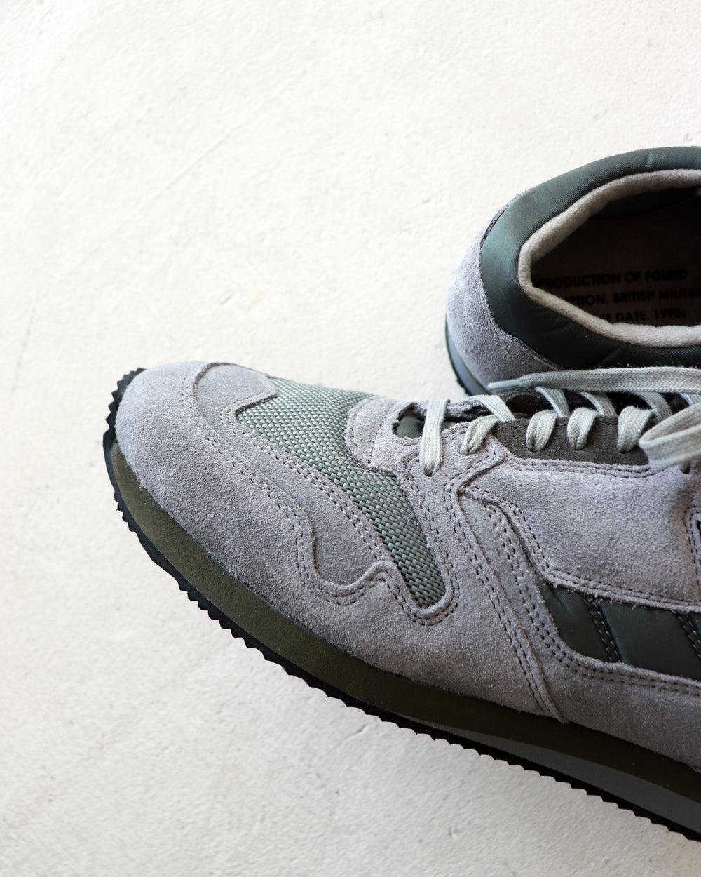 REPRODUCTION OF FOUND BRITISH MILITARY TRAINER