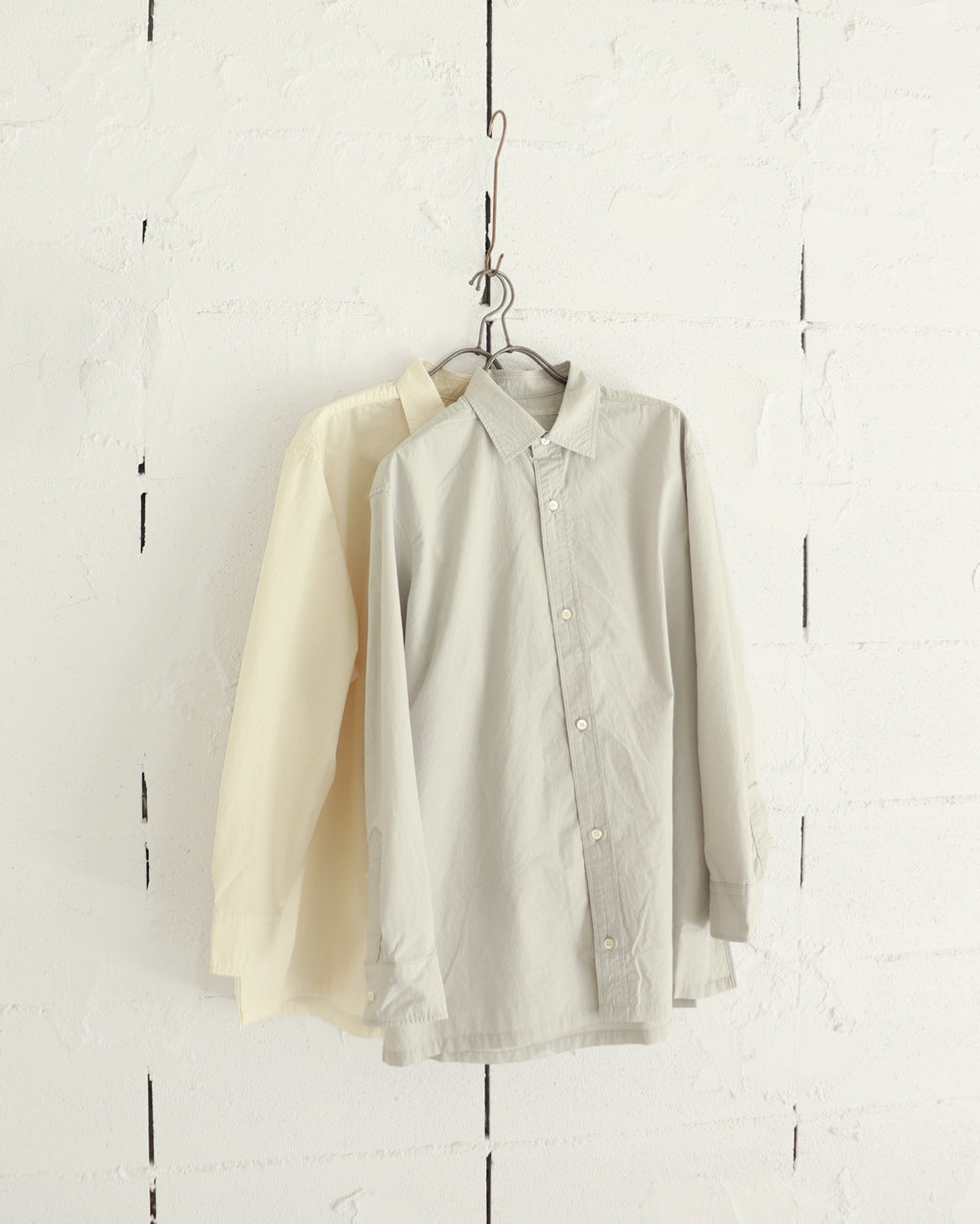 HATSKI Regular Collar Relax Silk Shirt HTK-24003-S