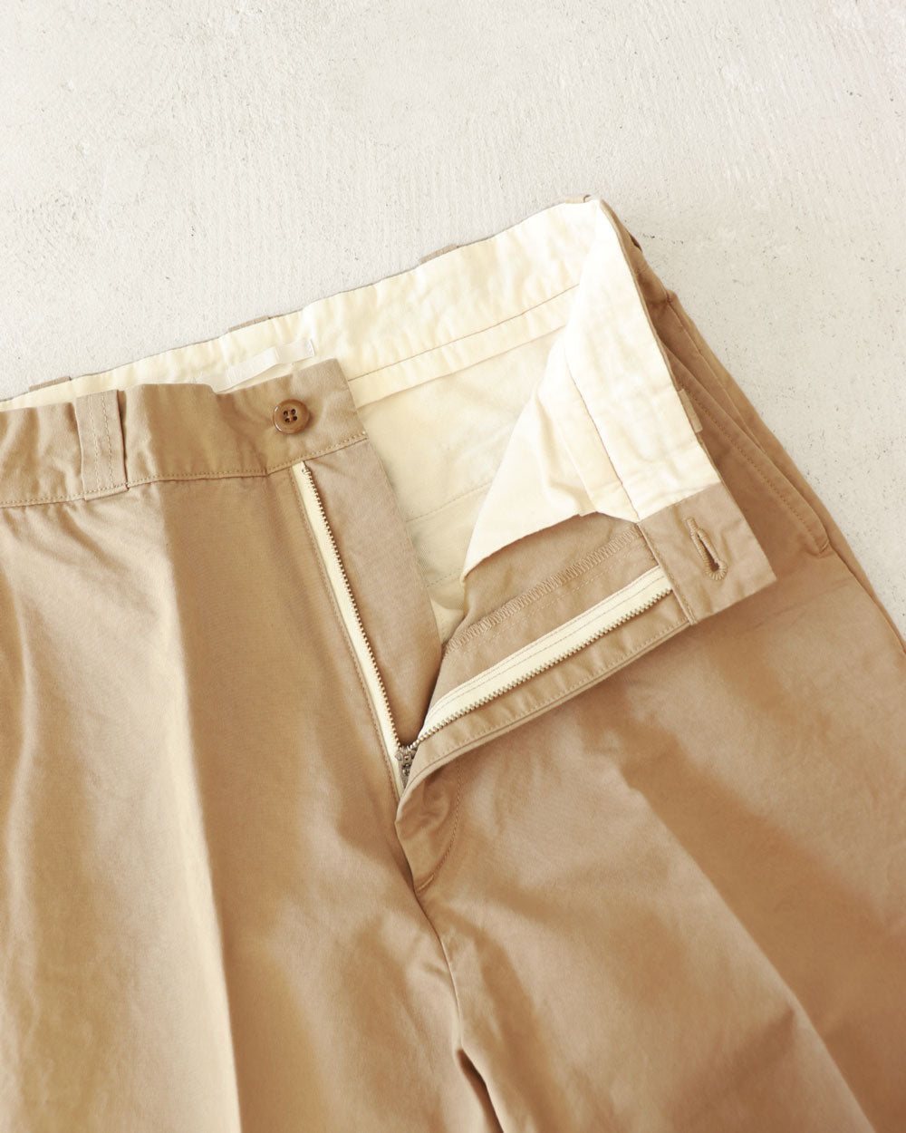 HATSKI Tapered Chino Trouser