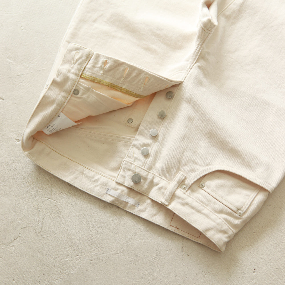 HATSKI Loose Tapered Katsuragi Denim -Ecru HTK-22001-K