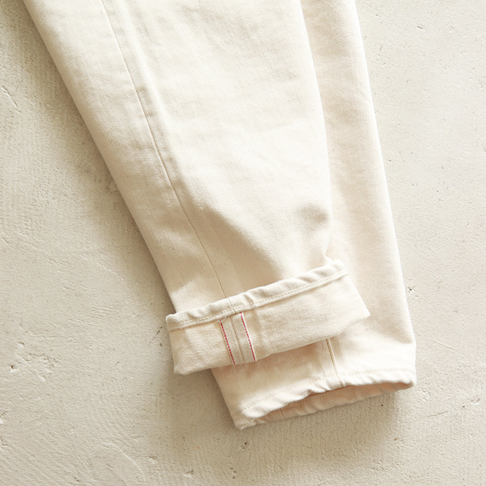 HATSKI Loose Tapered Katsuragi Denim -Ecru HTK-22001-K