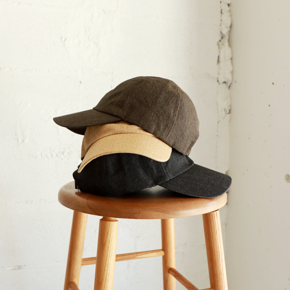 MATURE HA._MIL trainer cap / paper washed
