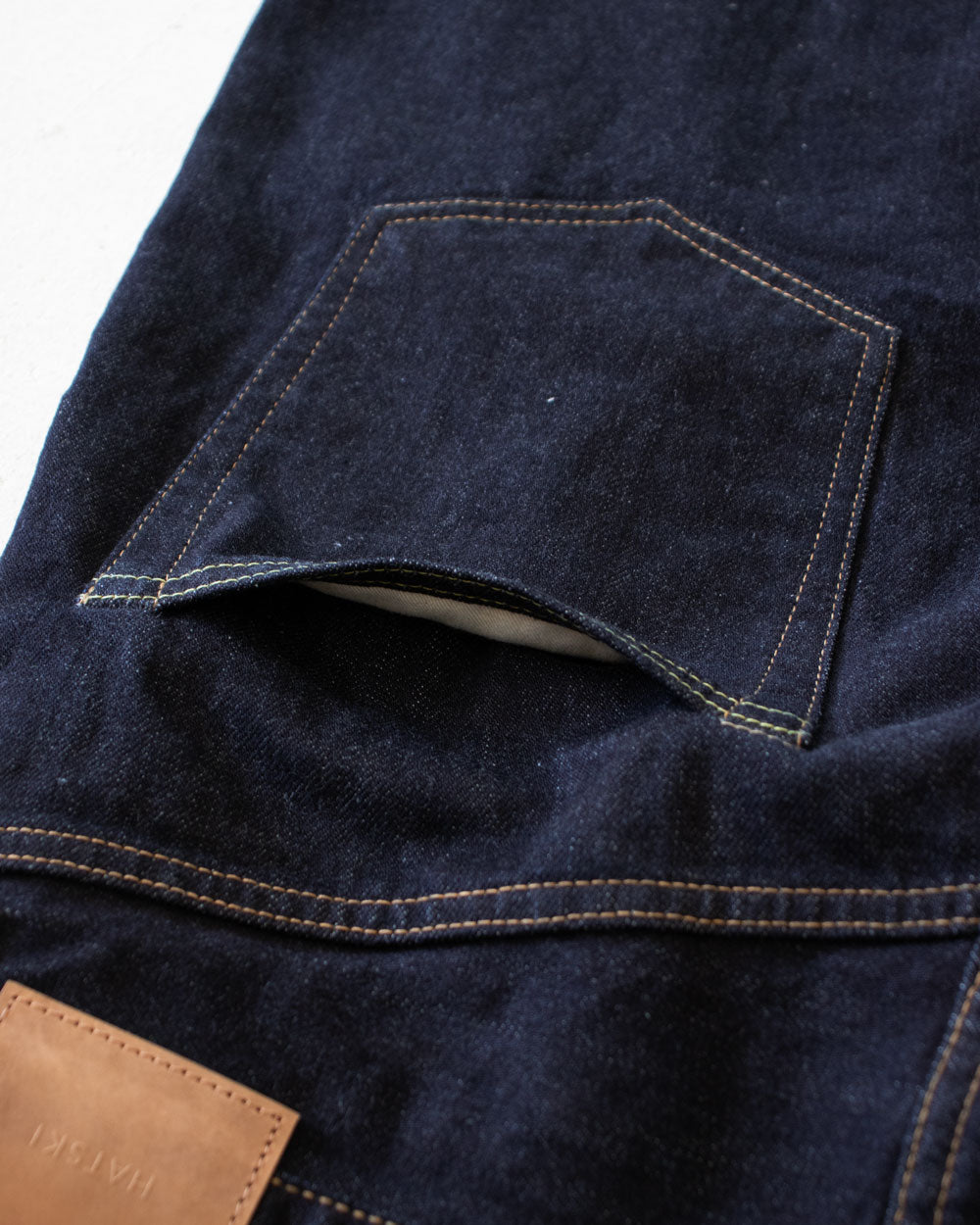 HATSKI Wide Tapered Denim HTK-22003