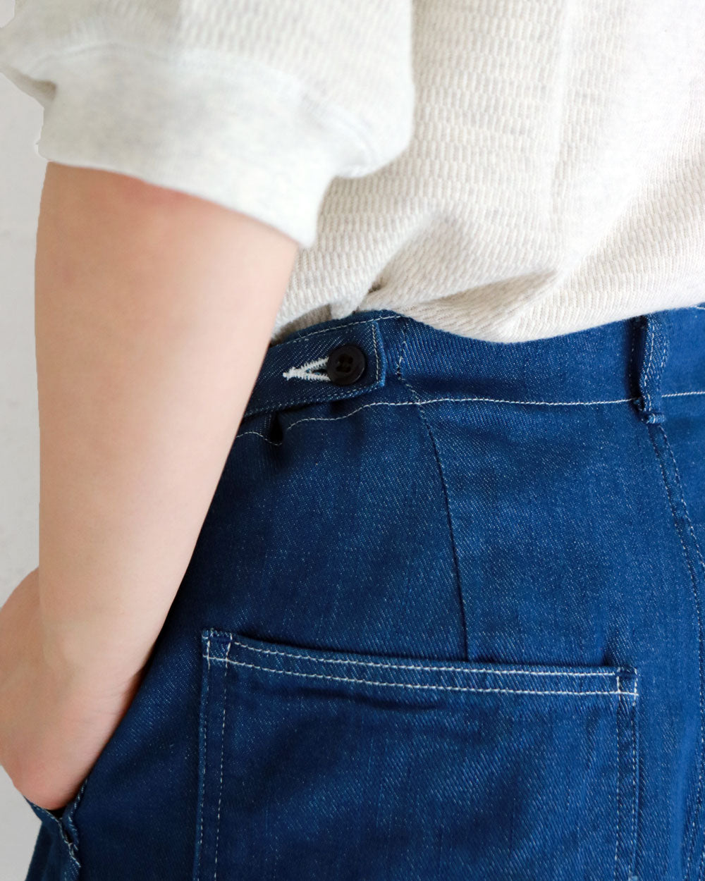 HATSKI Loose Tapered Utility Trouser -Denim- HTK-21002-D