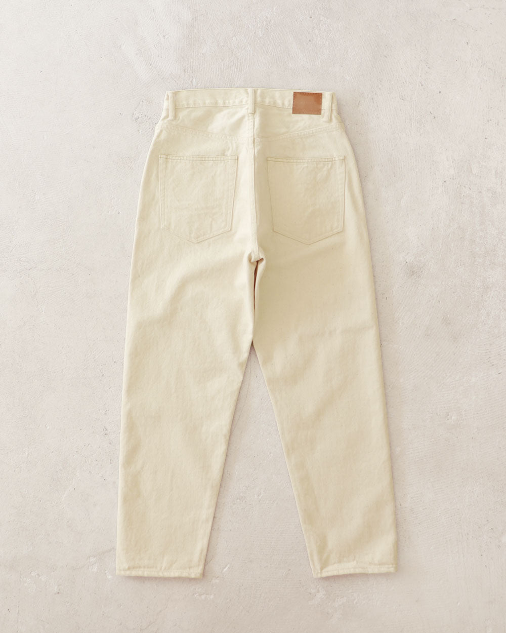 HATSKI Loose Tapered Katsuragi Denim -Ecru HTK-22001-K