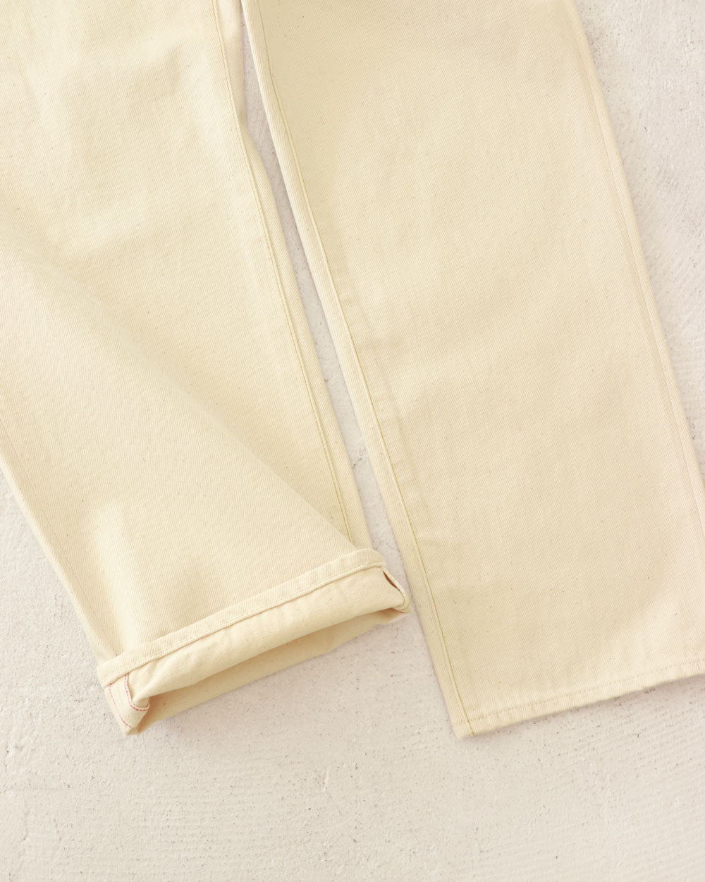 HATSKI Wide Tapered Katsuragi Denim -Ecru HTK-22003-K