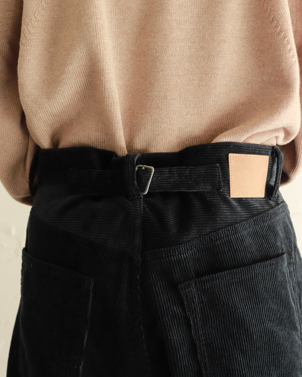 HATSKI Back Buckle Corduroy Pants HTK-22011-C