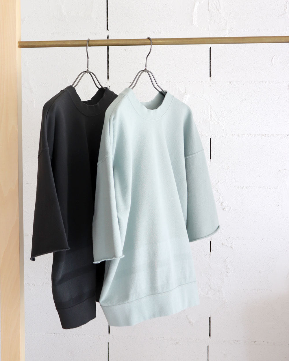HATSKI Crew Neck Line S/S Sweat HTK-25012