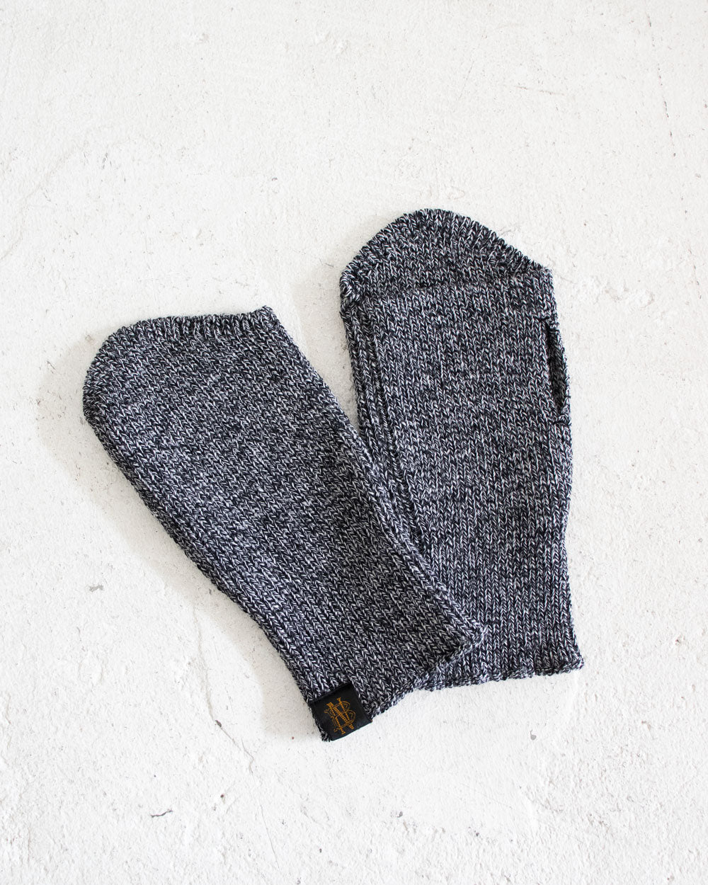 BATONER SOLID WOOL HAND WARMER