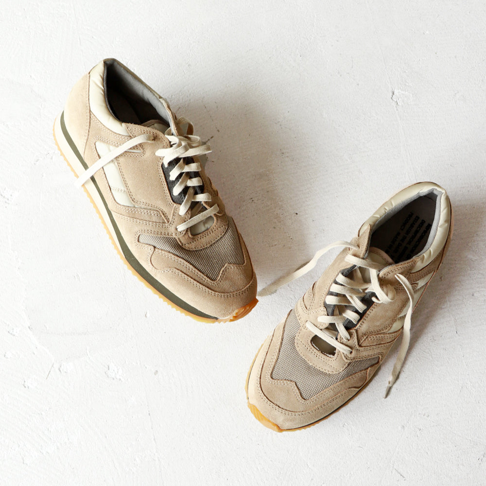 REPRODUCTION OF FOUND BRITISH MILITARY TRAINER