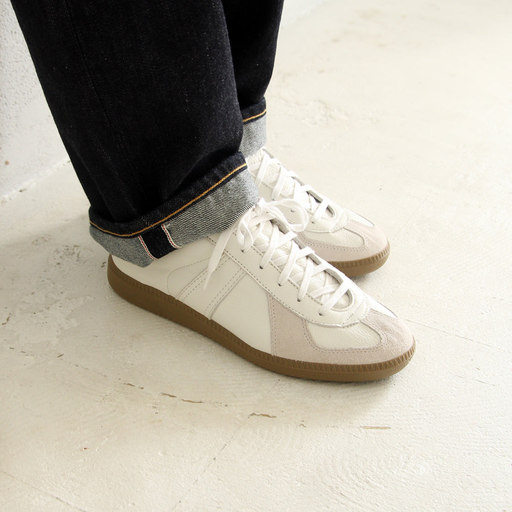 REPRODUCTION OF FOUND GERMAN MILITARY TRAINER WHITE
