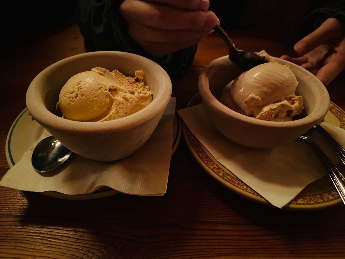 original ice cream ”cup"