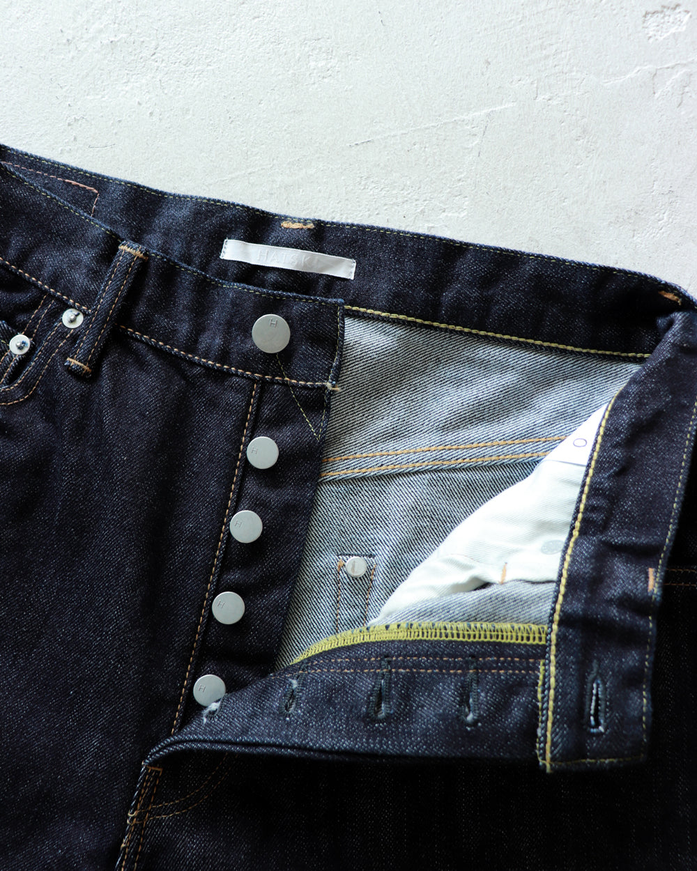 HATSKI Wide Tapered Denim HTK-22003