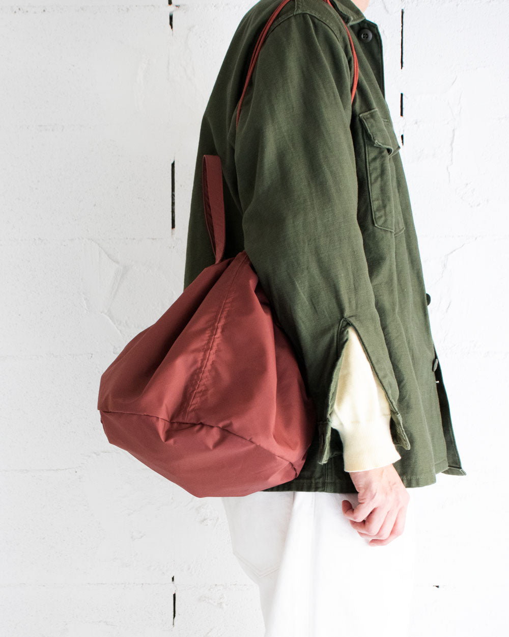 ERA.　RENYLON HELMET BAG