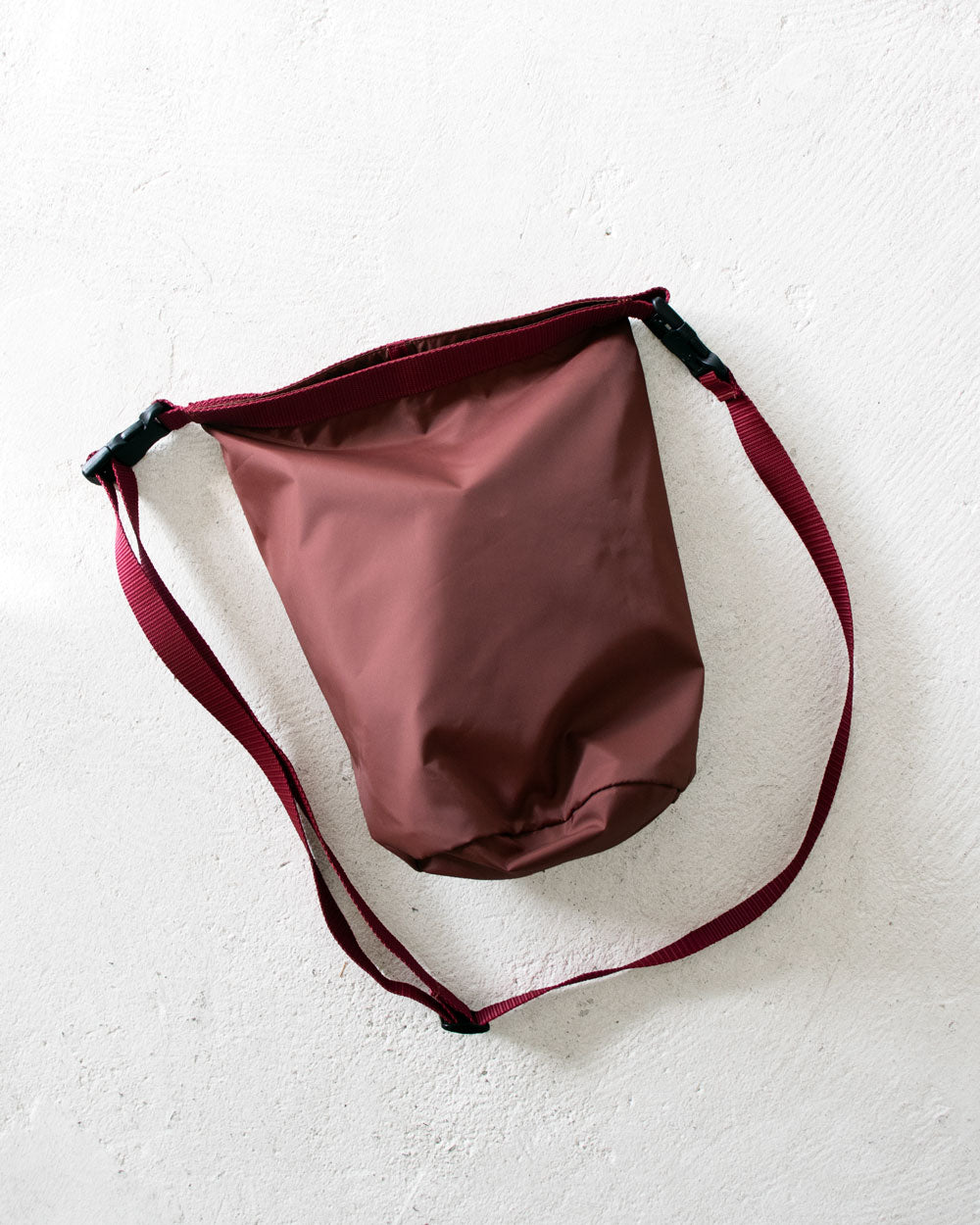 ERA. RENYLON ROLLTOP BAG 3L