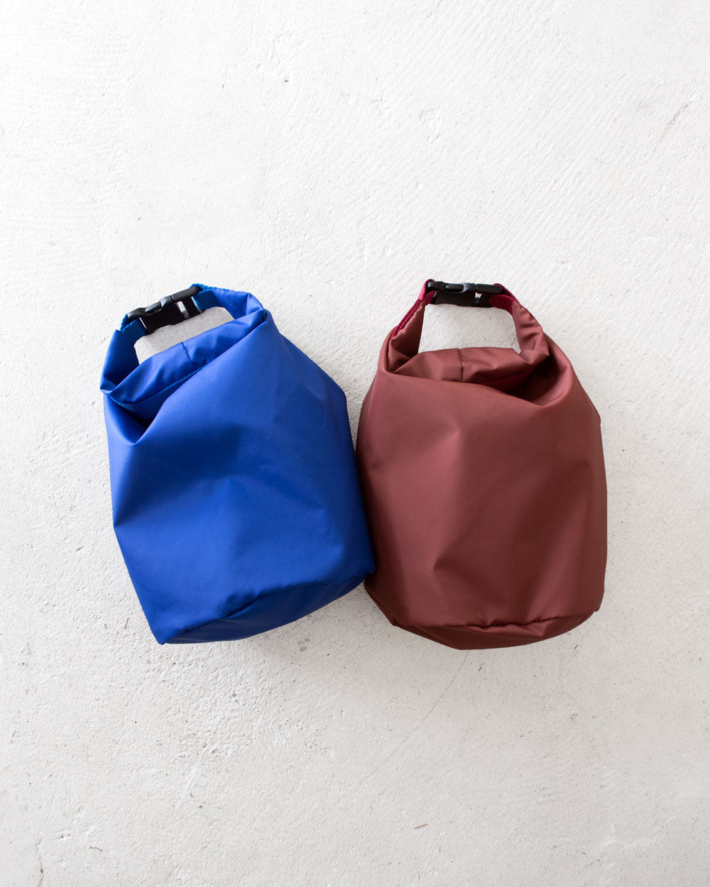 ERA. RENYLON ROLLTOP BAG 3L