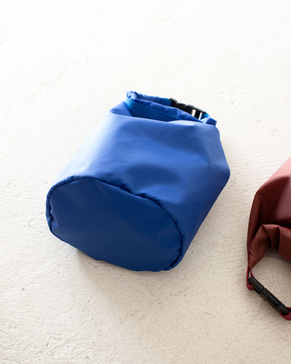 ERA. RENYLON ROLLTOP BAG 3L