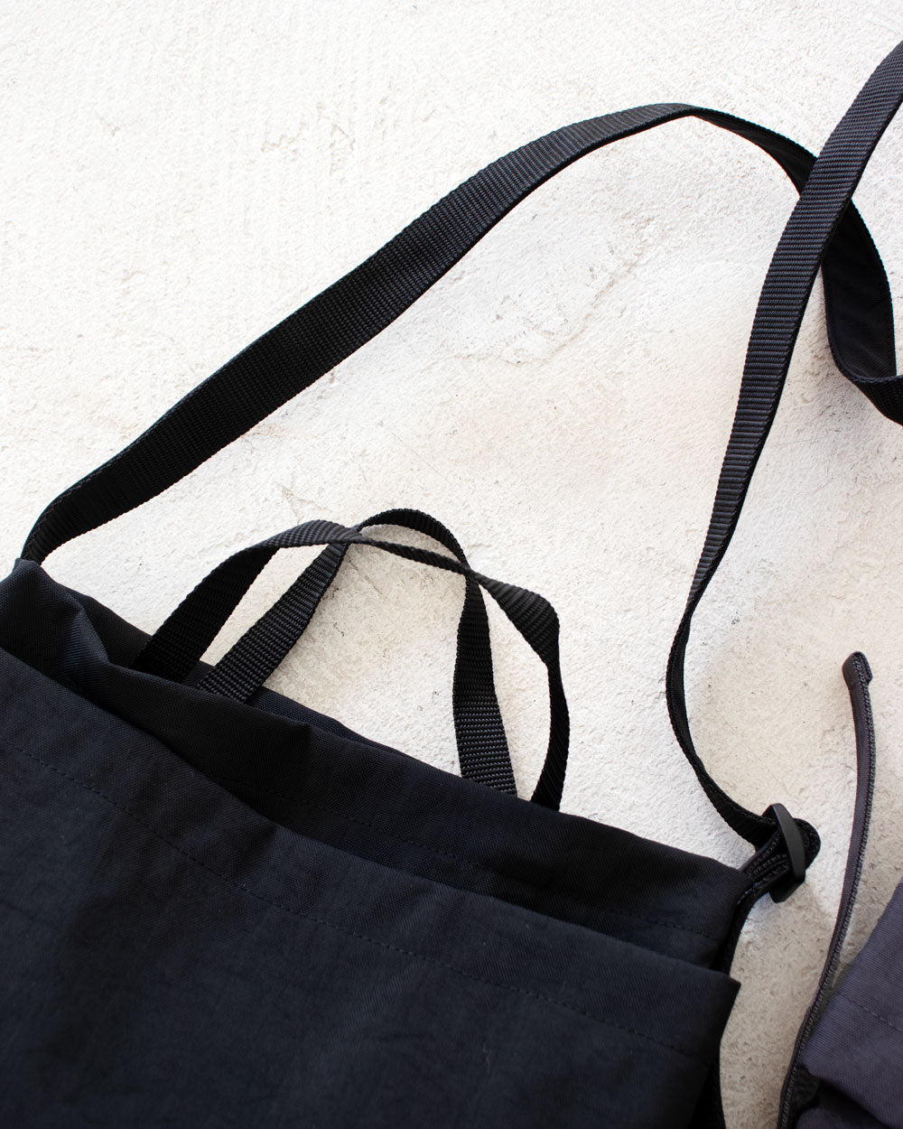 ERA. TAS US HELMET BAG HALF