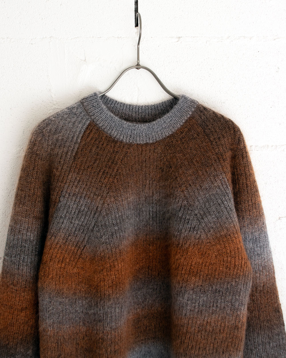 BATONER MOHAIR KASURI DYE SIGNATURE CREW NECK