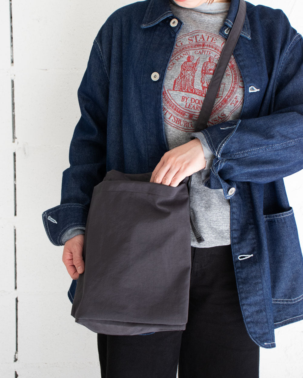 ERA. TAS US HELMET BAG HALF