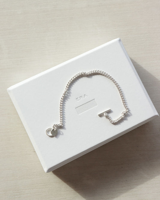 ERA.　TWINKL BRACELET 0.8TC