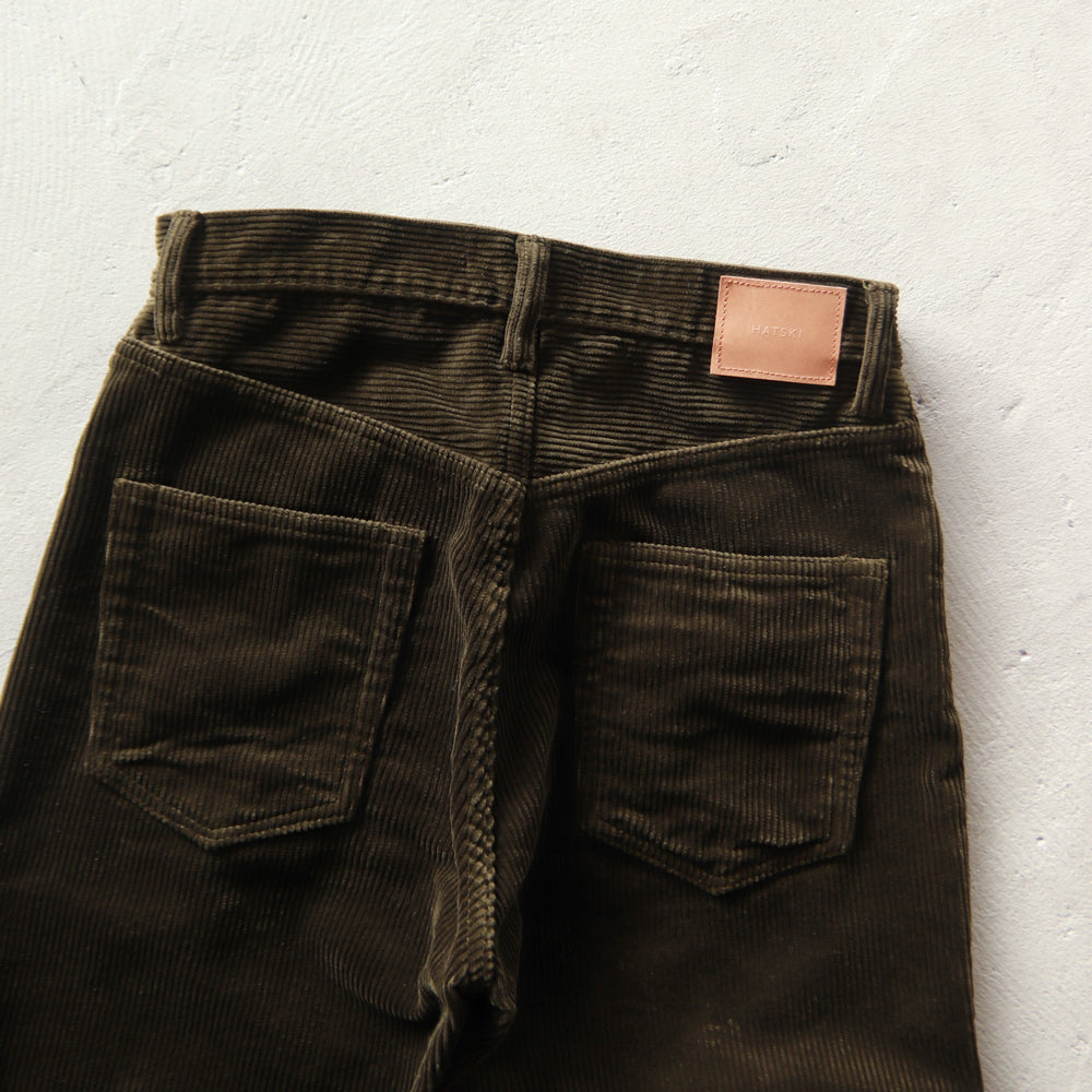 【20%OFF】HATSKI Wide Tapered Corduroy Pants HTK-22003-C