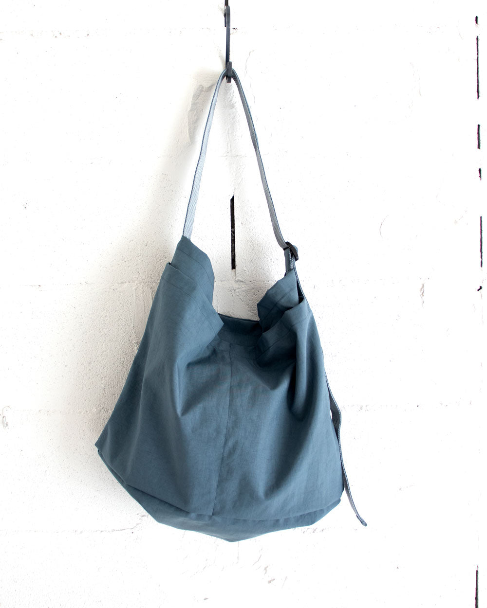 ERA.　TAS US HELMET BAG