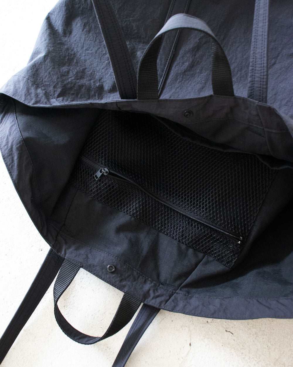 ERA. SHRINK WRAP TOTE BAG