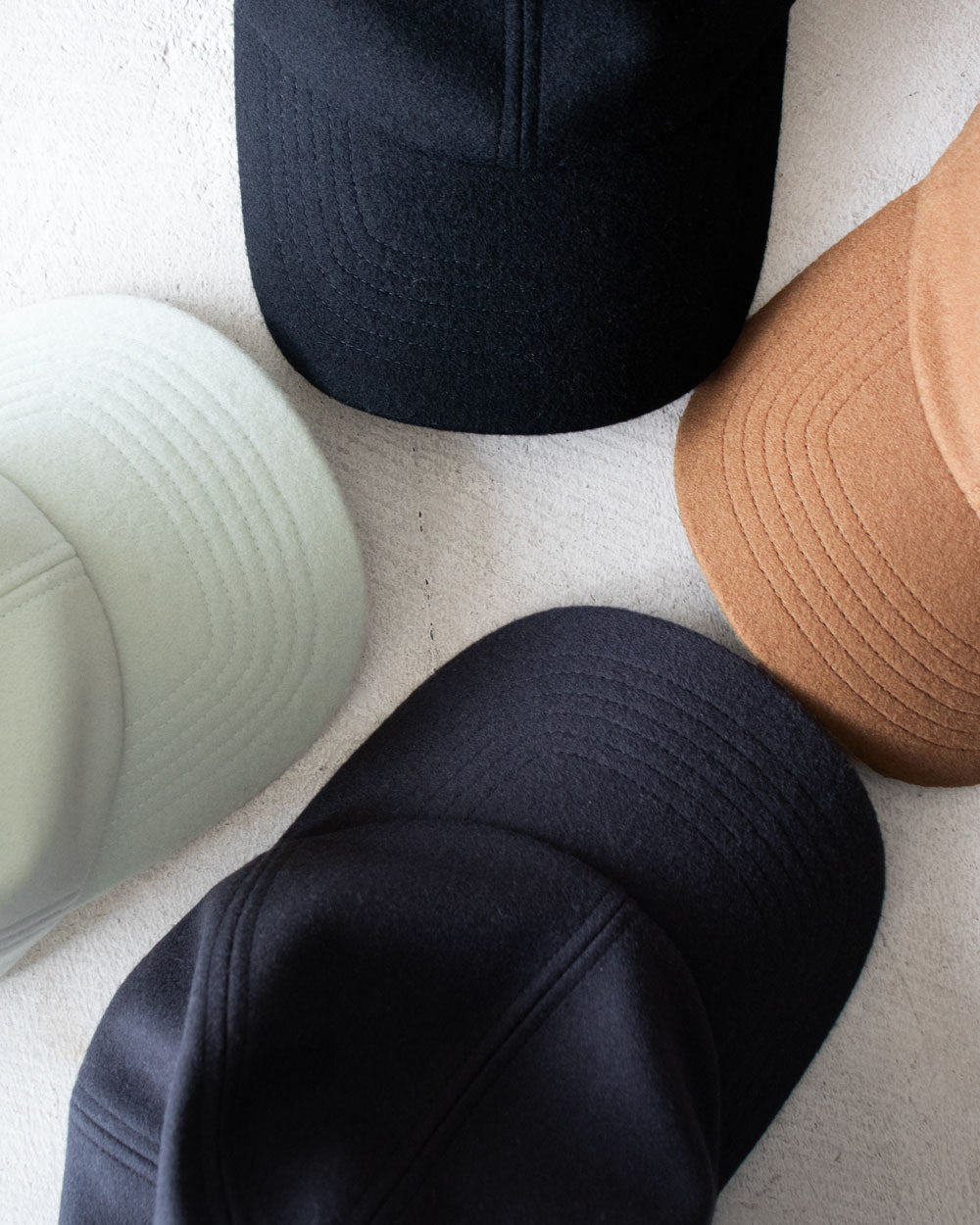 MATURE HA._MIL  trainer cap / melton