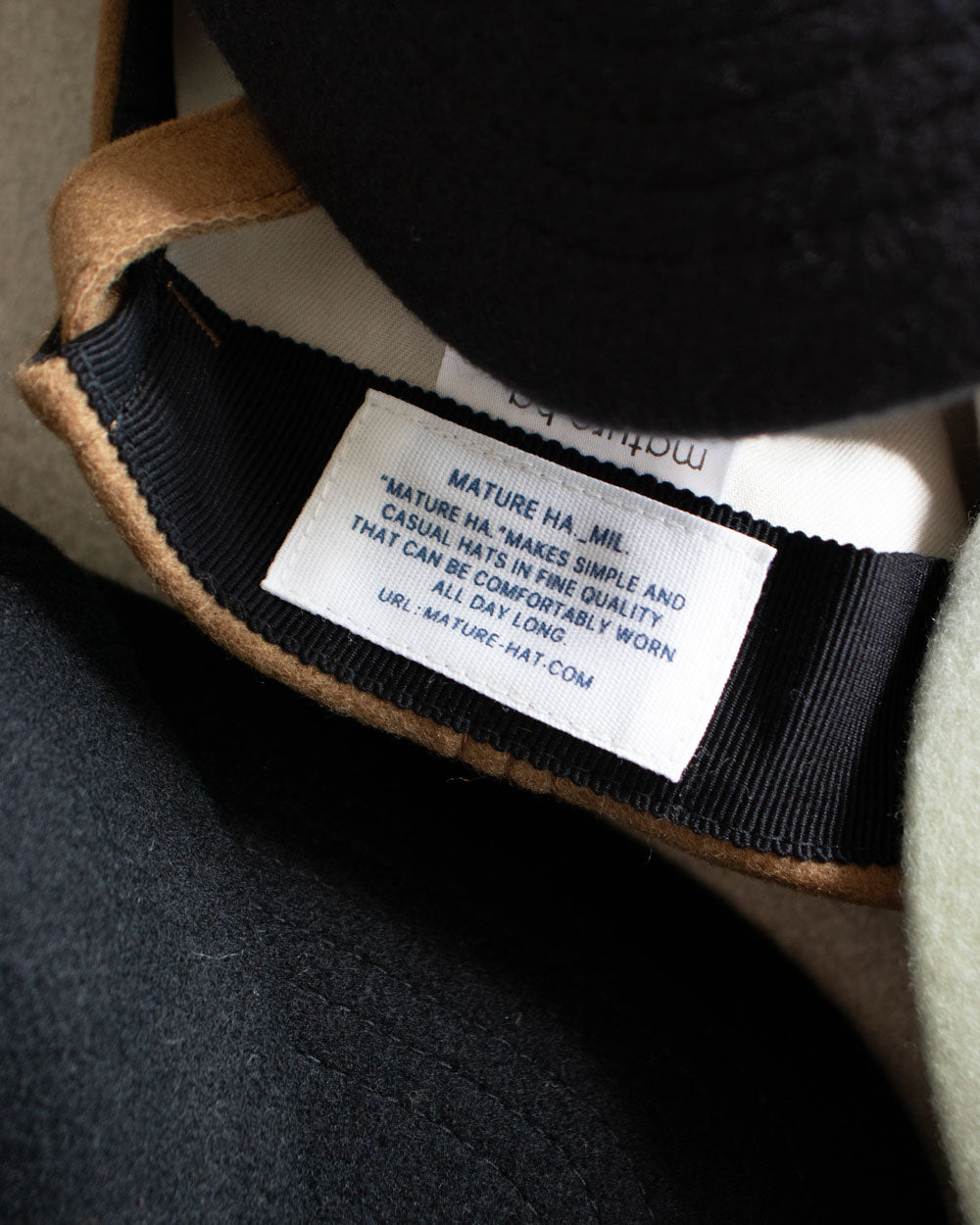 MATURE HA._MIL  trainer cap / melton