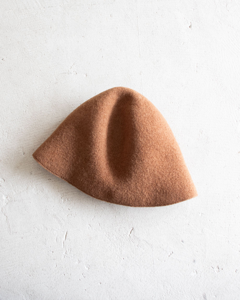 mature ha.　bell hat - lamb wool