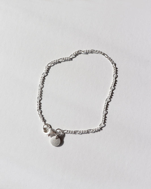 ERA. TWNKL FGR BRACELET