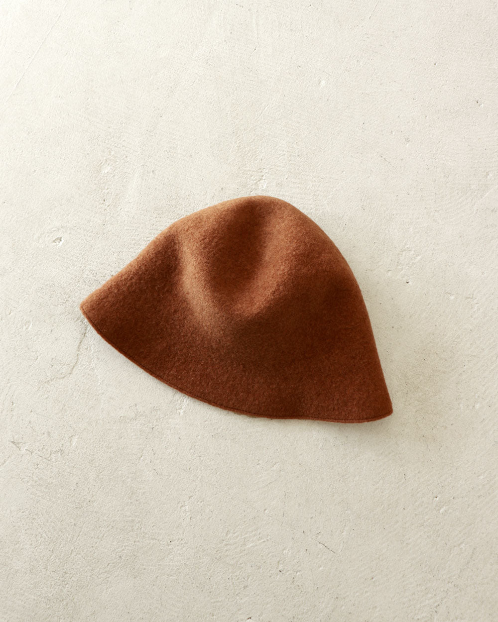 mature ha.　bell hat - lamb wool