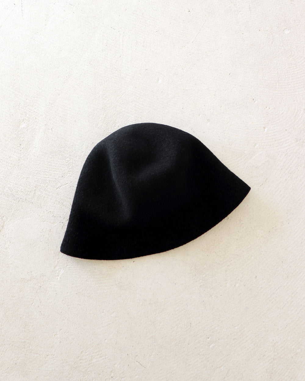 mature ha.　bell hat - lamb wool